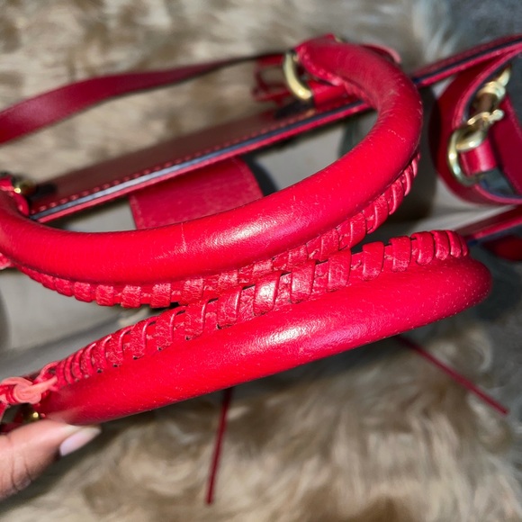 Gucci Red Leather Bag - Picture 16 of 17